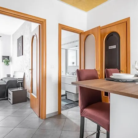 Olimpia House - Jstadium & Netflix